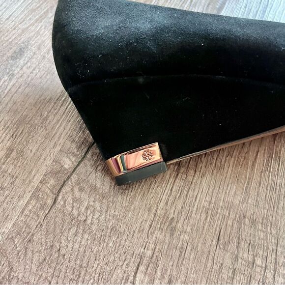 Tory Burch Black suede leather round toe pumps size 8 Elegant Design - Picture 4 of 7